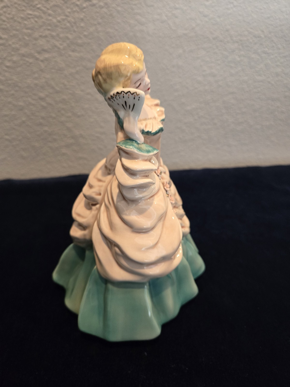 Vintage Original Amelia by Florence Ceramics 8″ tall Blonde Hair Green Dress
