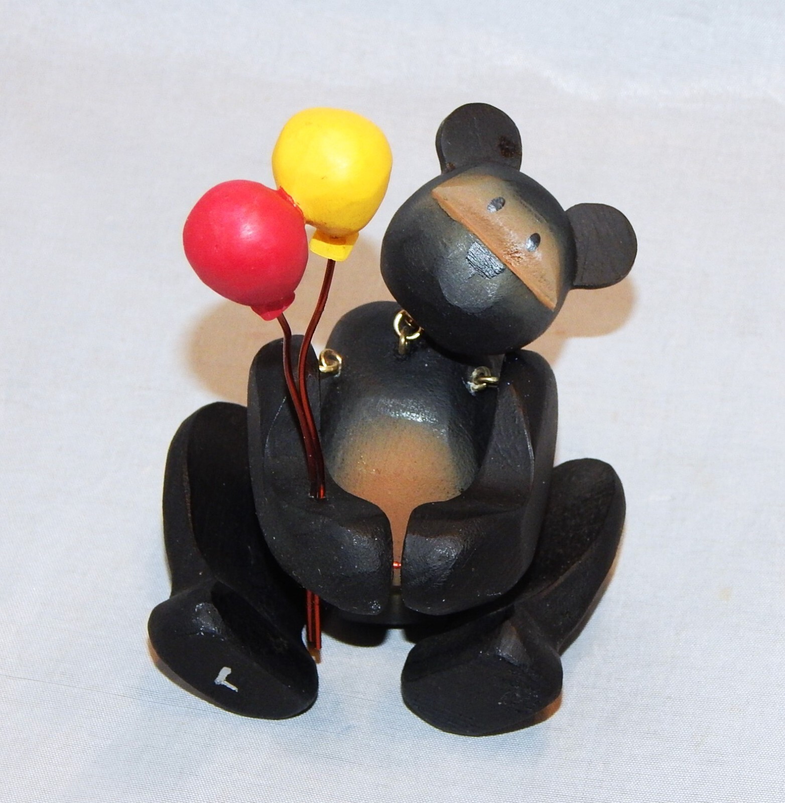 Giftcraft Pozy Bears Celebration Let’s Party Black Bear w/ Balloons Figurine