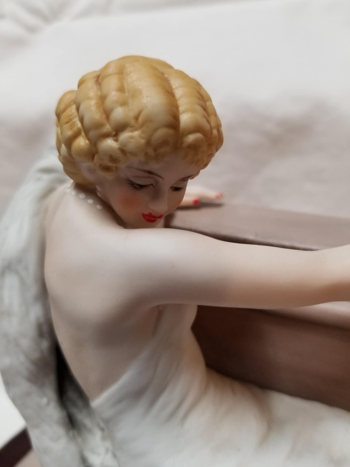 Louis Icart “Le Cocktail” 1932 #1554 of 10,000 Figurine Heirloom Traditions