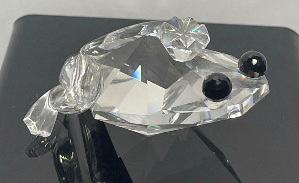 Swarovski Crystal “Beauties of the Lake” Frog Prince Figurine Black Eyes GREAT