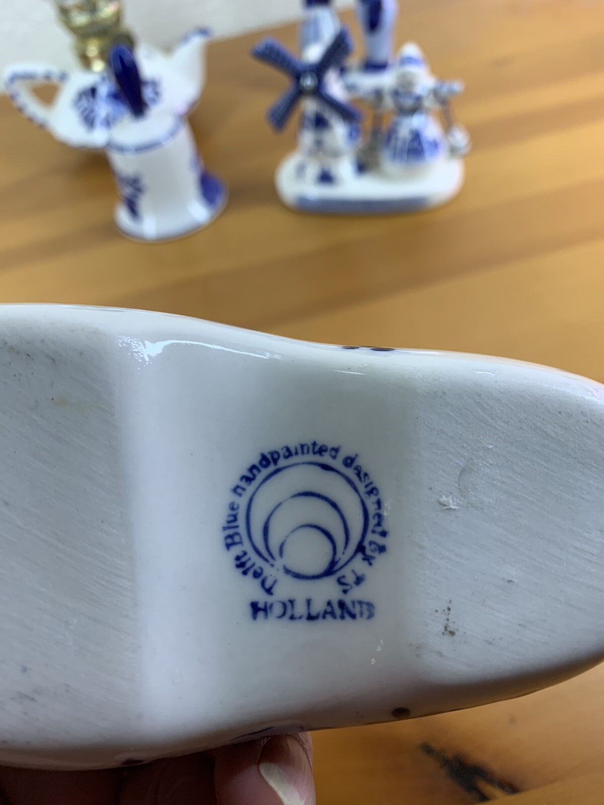 Lot of 5 Vintage Holland And Aruba Delft Blue Miniature Porcelain Figurines