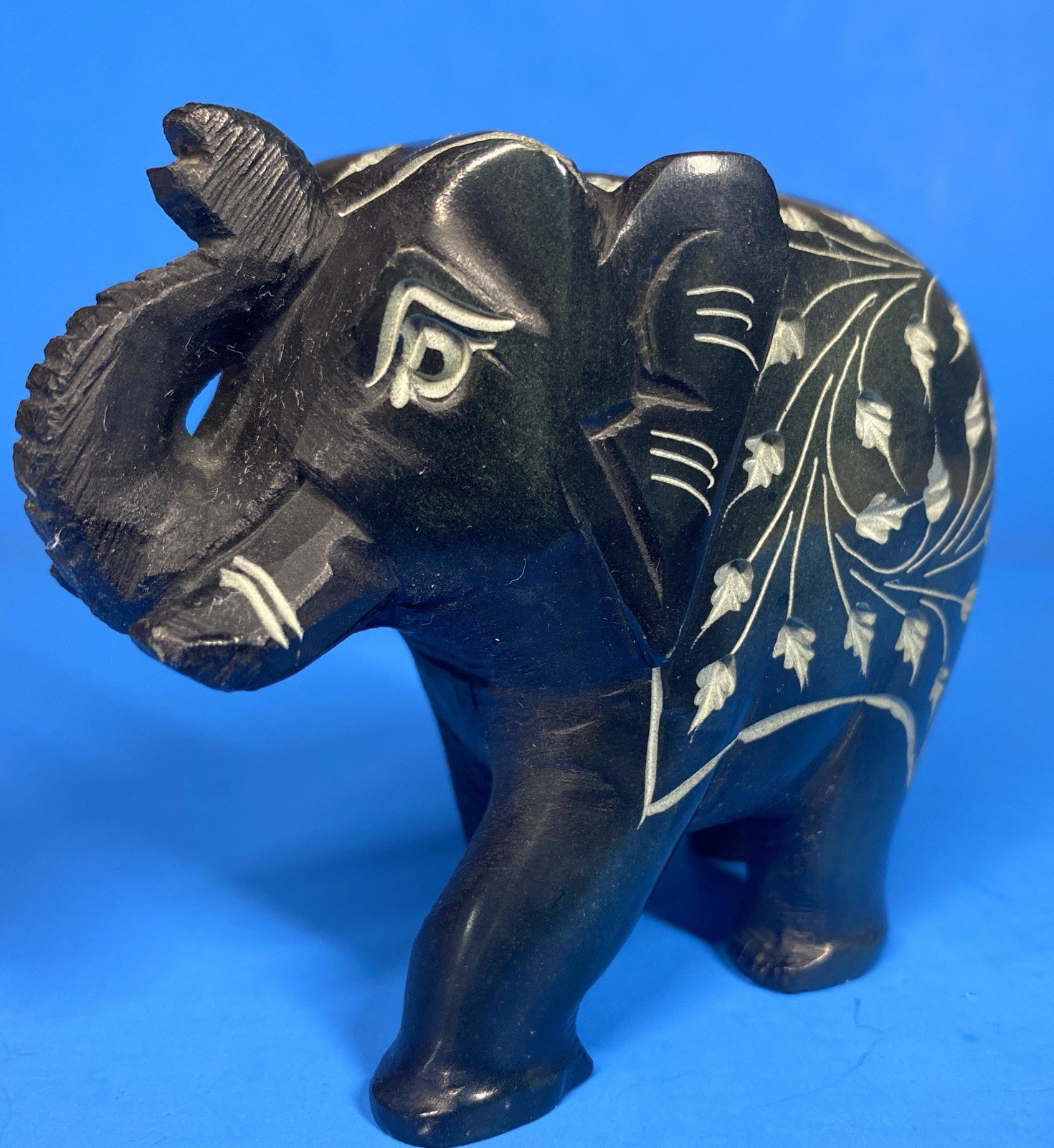 Vtg Carved Onyx Elephant Statue Figurine Trunk Up Heavy Black Stone 3″ x 3.5″