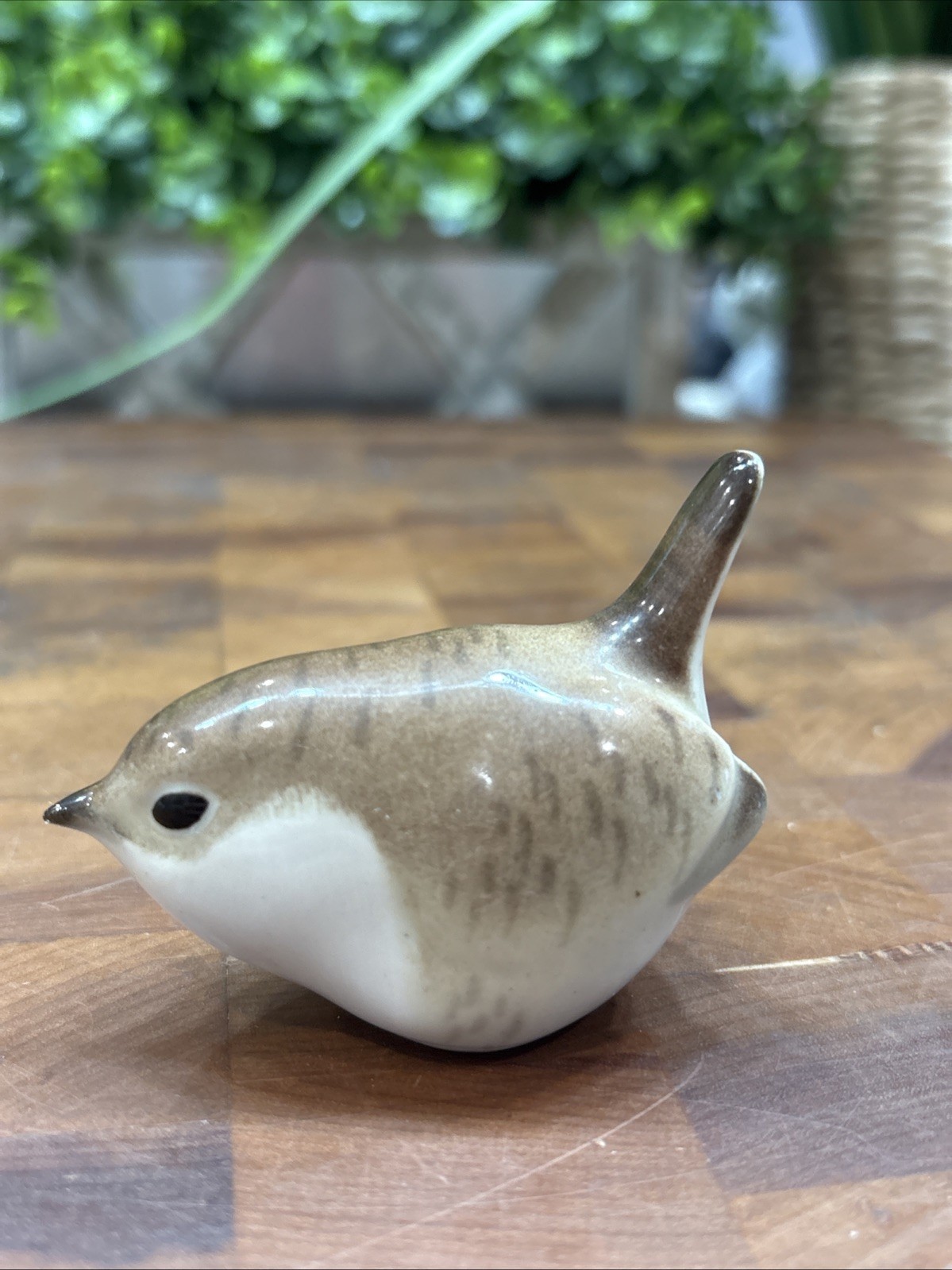 VTG Lomonosov Porcelain Russian Sitting Wren Bird Small Figurine Made In USSR