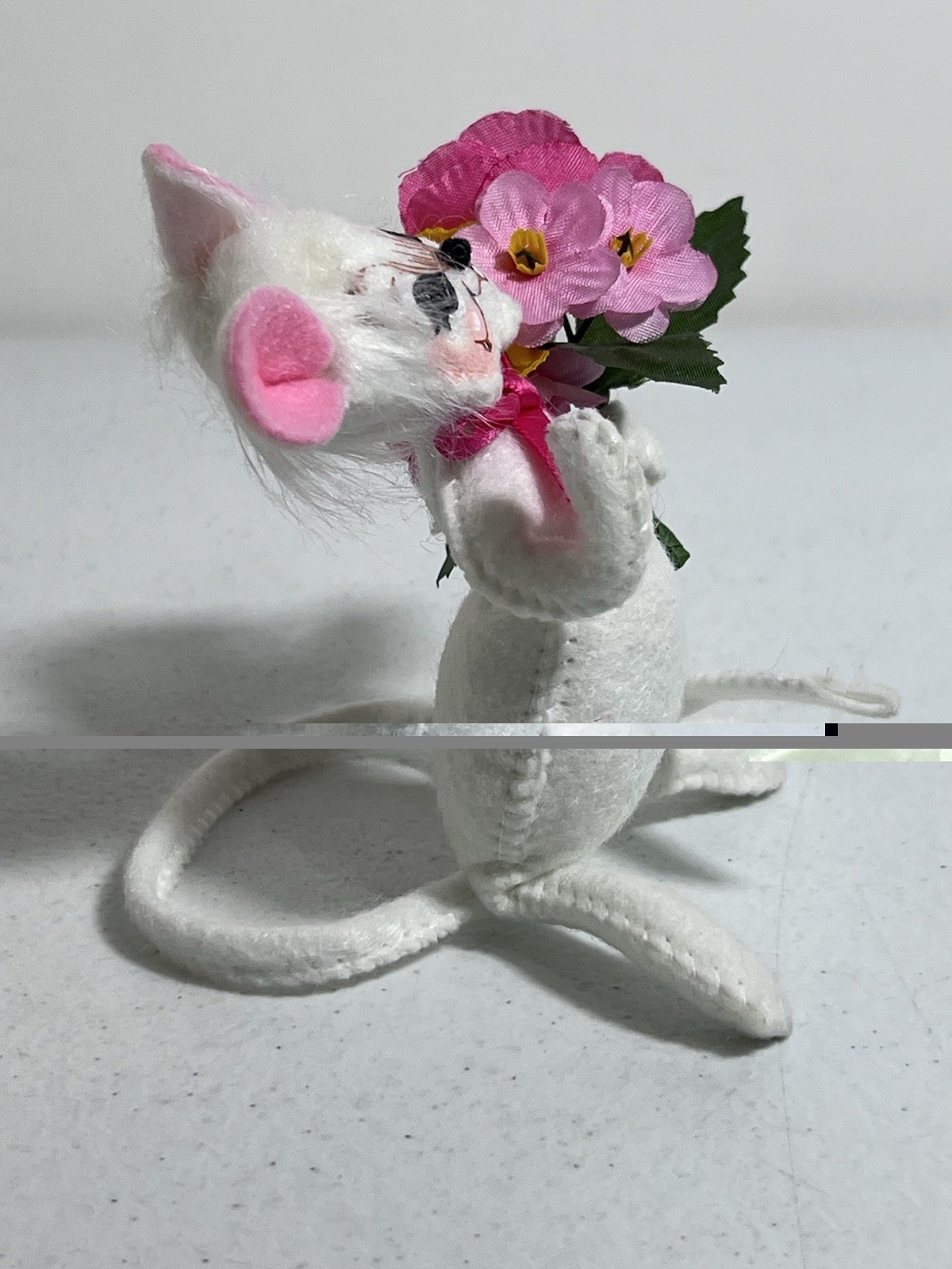 Annalee Mouse Doll with Flowers and Pink Bow 2013