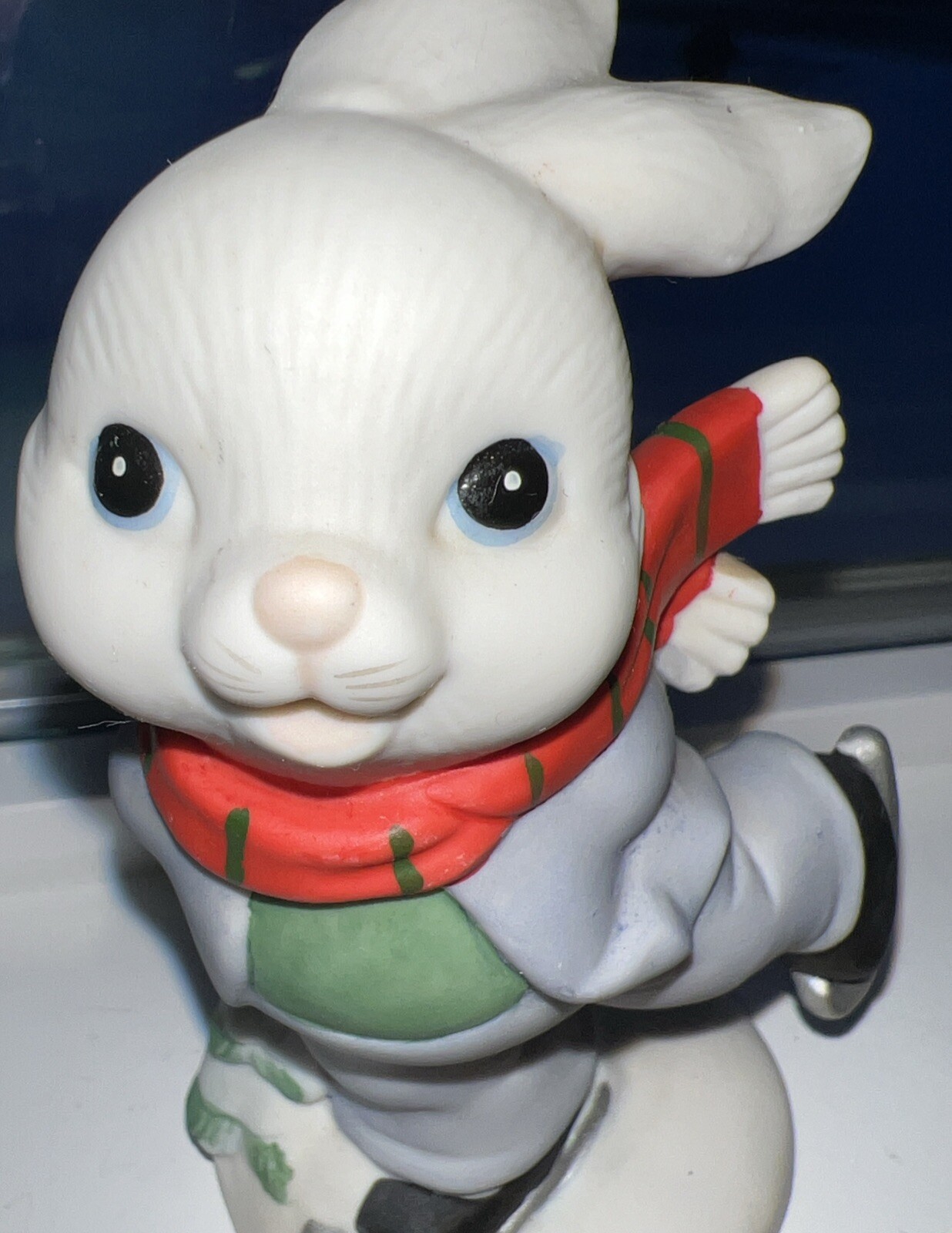 Homco Ice Skating Bunny Rabbit Boy Christmas Figurine 5305 Winter Christmas