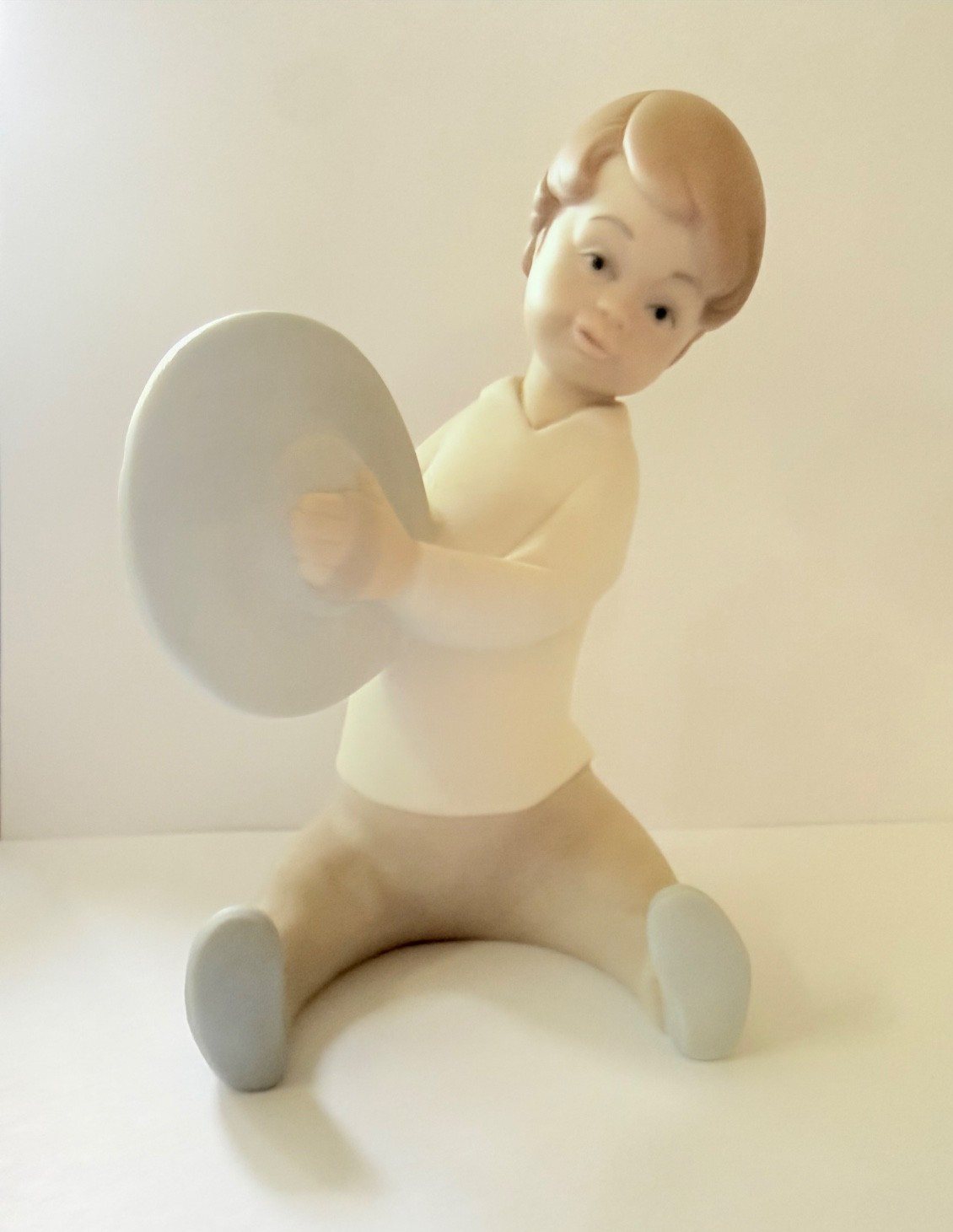 Lladro Boy Cymbal 4613 Matte Porcelain White Brown Blue Figurine Vintage Spain