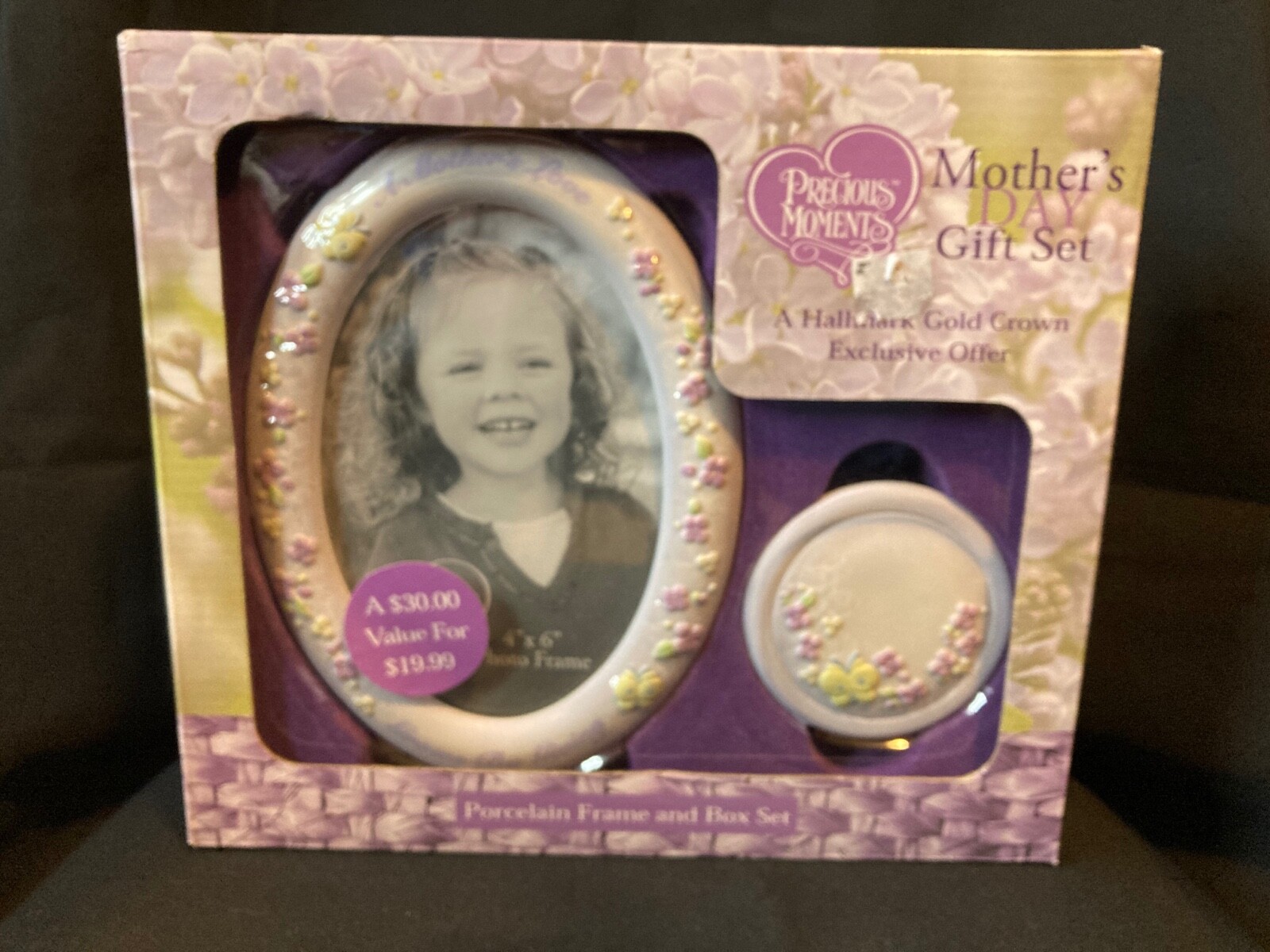 Precious Moments Mother’s day Gift Set Porcelain Frame and Trinket Box Set NIB