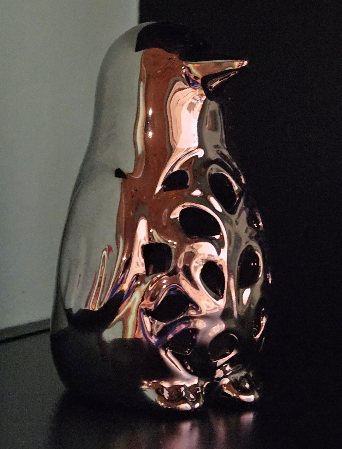 Penguin Figurine Potpourri Chrome Toy Statue Candle 5″x3″