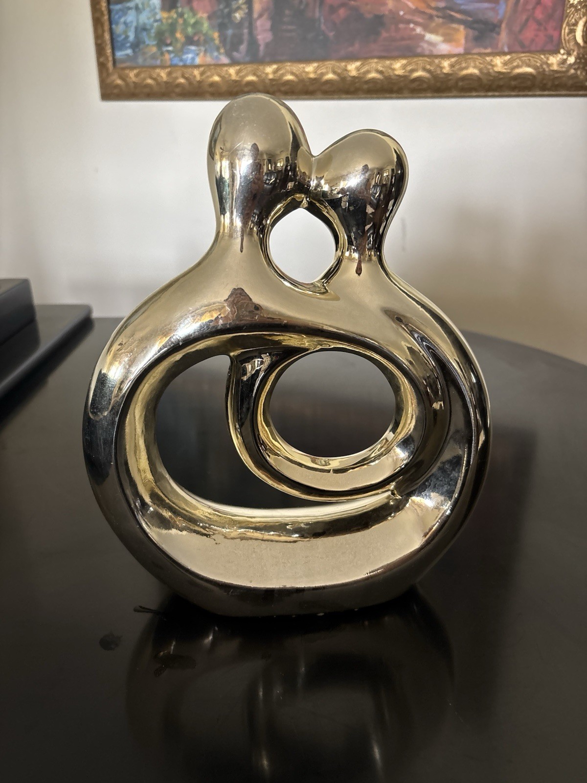 Abstract Round Embracing Couple Chrome Glossy Gold Statue Decor 11” Sculpture
