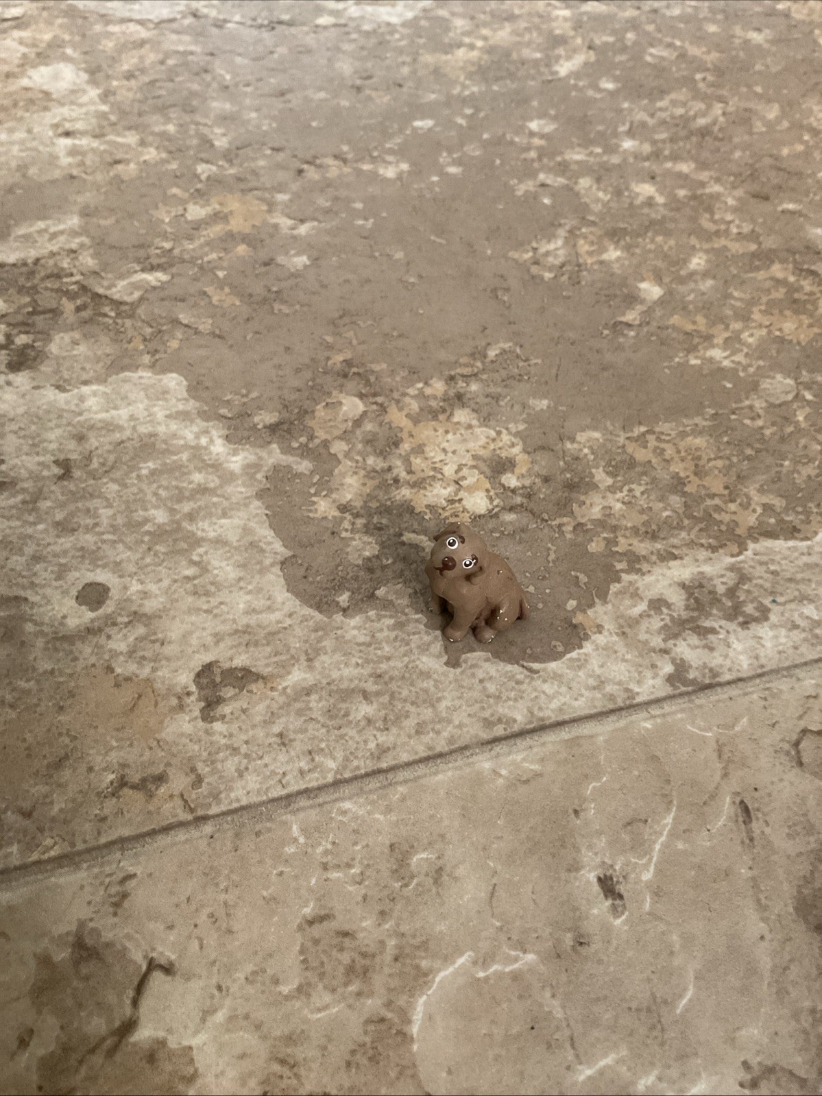 Vintage Tiny Metal Dog Figure Figurine Mini Miniature Decoration Collectible