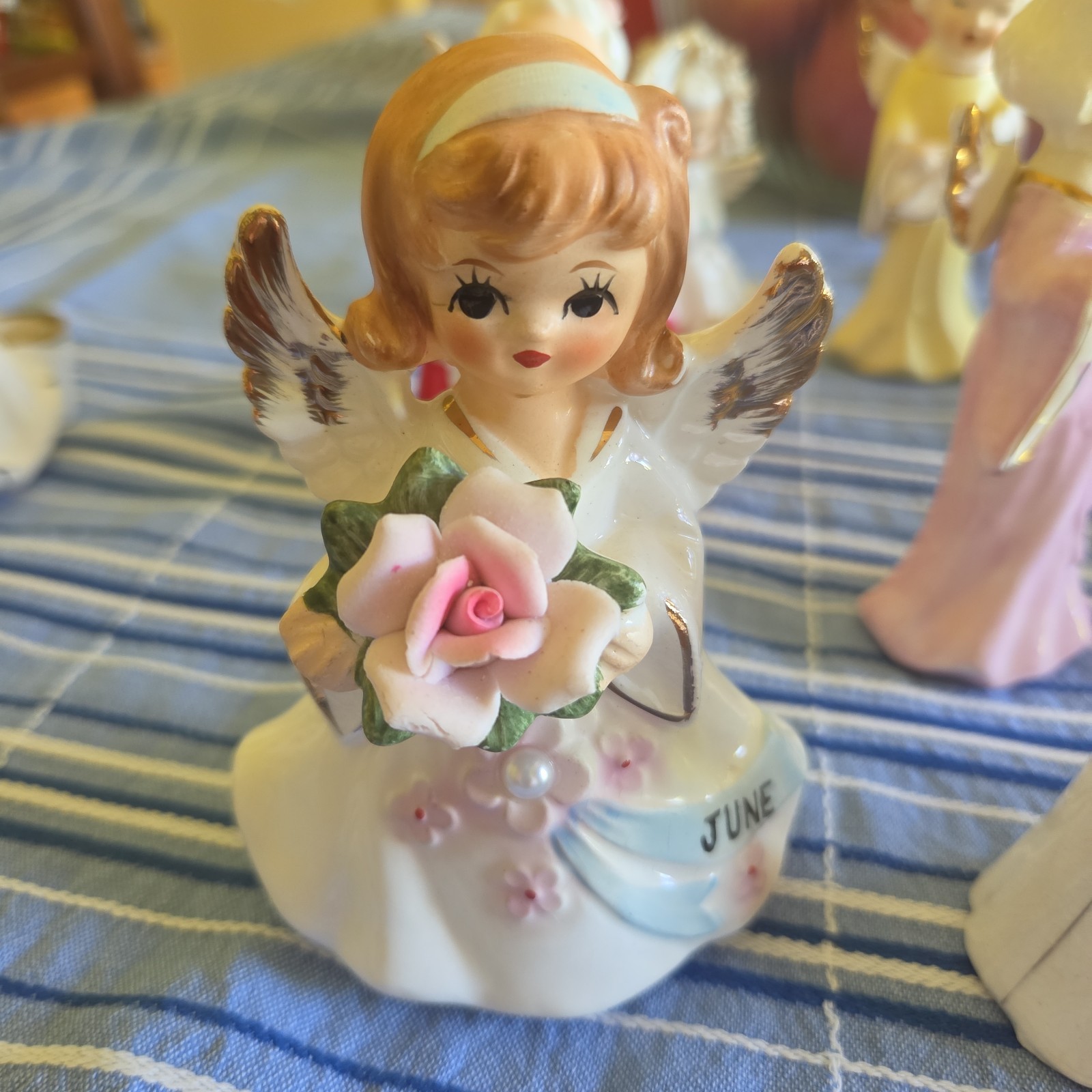 Lefton June Birthday Angel Figurine 6224 w/ Pearl Pink Rose Japan