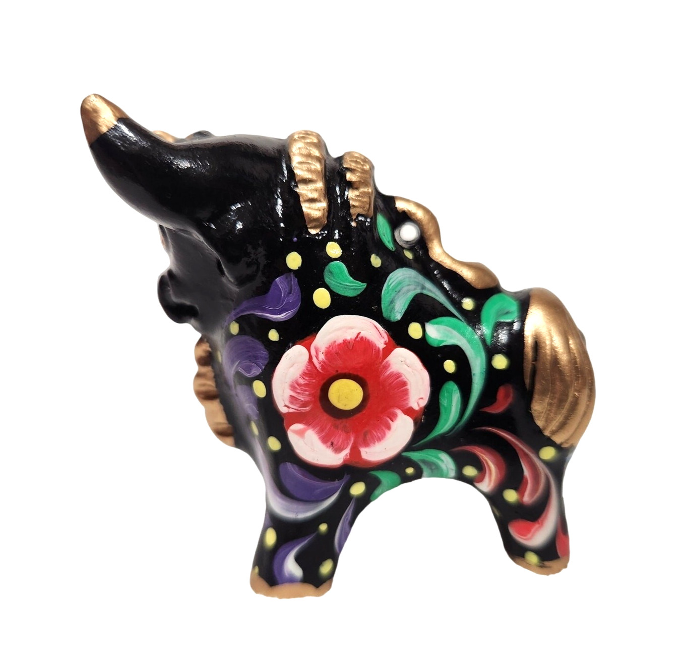 LAST CHANCE – Small ceramic handpainted Peruvian bull – 2 inches tall