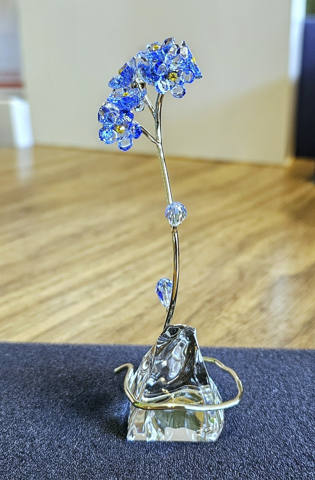 🌸 Swarovski Crystal 2025 Florere, Blue Forget – Me – Nots Flower Figurine, NIB