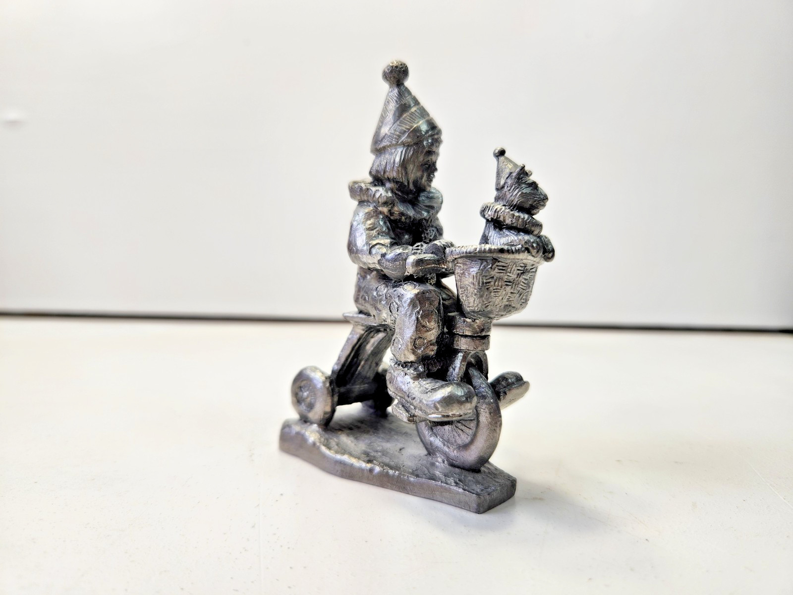 1997 VTG MICHAEL RICKER PEWTER “MARJORIE” COLLECTORS SOCIETY NO.1651 WITH PAPERS