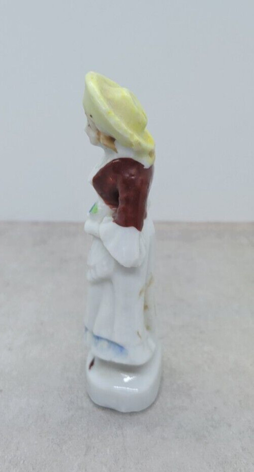Japan Victorian Colonial Porcelain Figurine Woman Flowers Basket Hat Vintage 5″