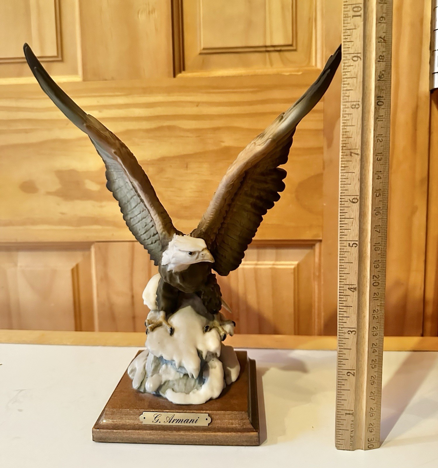 GIUSEPPE ARMANI PORCELAIN EAGLE On Snow Sculpture EUC 9.5”t x 7”w L@@K Signed
