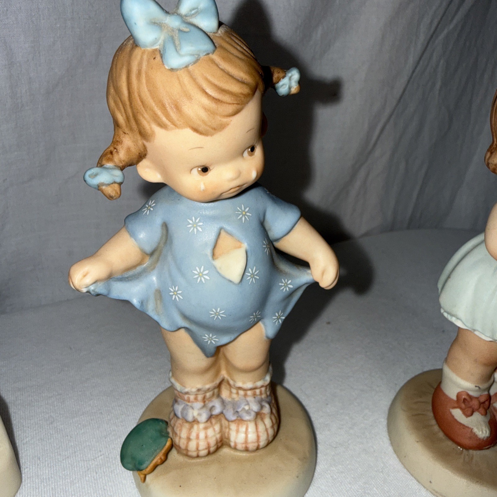 Memories of Yesterday Figurines Lot of 3 – 1987, 1988, 1997- Mint- No Box- Girls