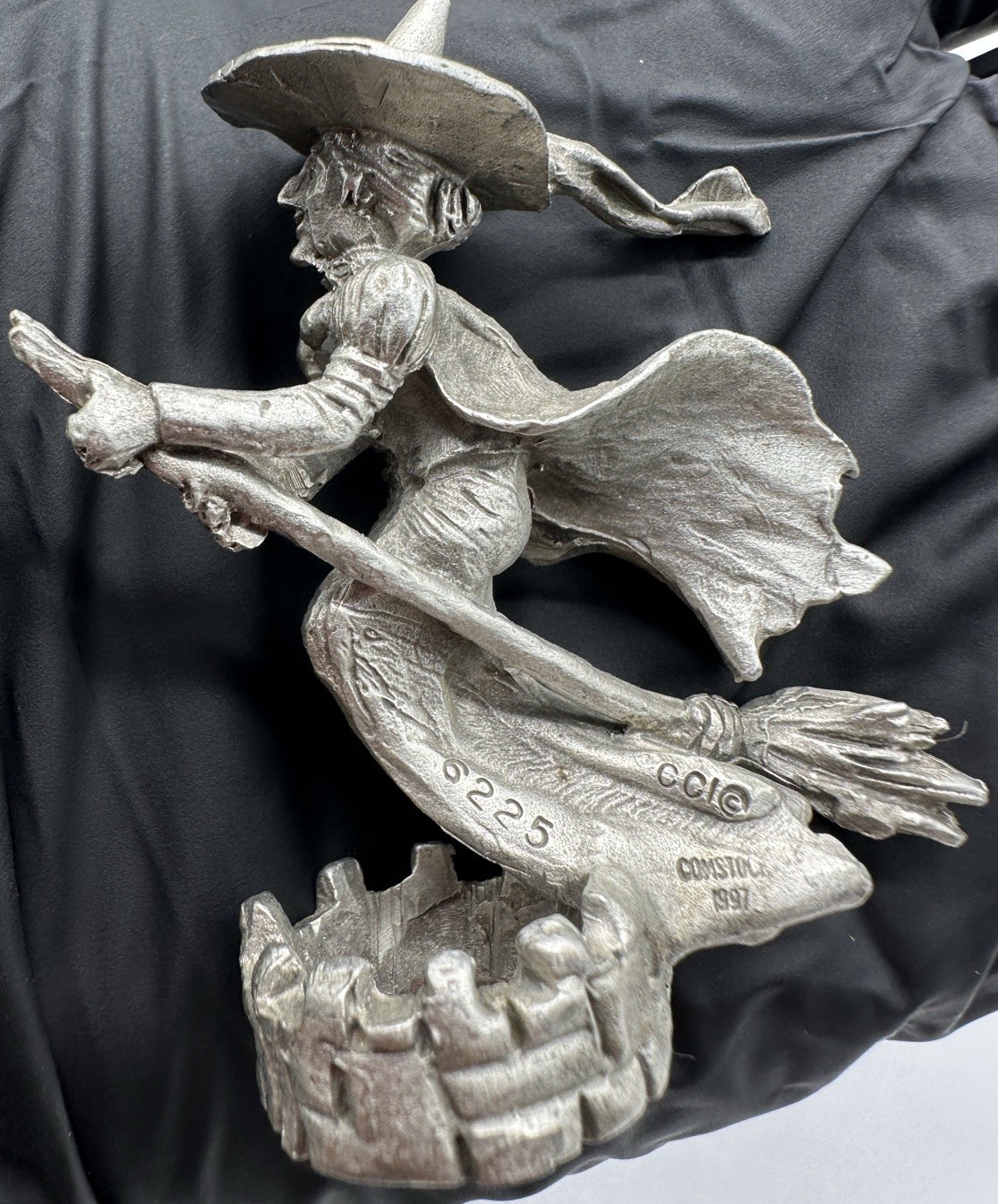 WIZARD OF OZ Wicked Witch Castle Comstock PEWTER Figurine 1997 (free Shipping)