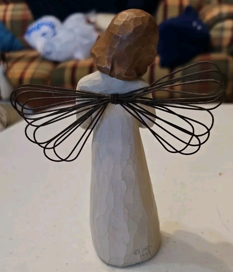 1999 Willow Tree Susan Lordi Angel Of Healing 5 Inch Figurine