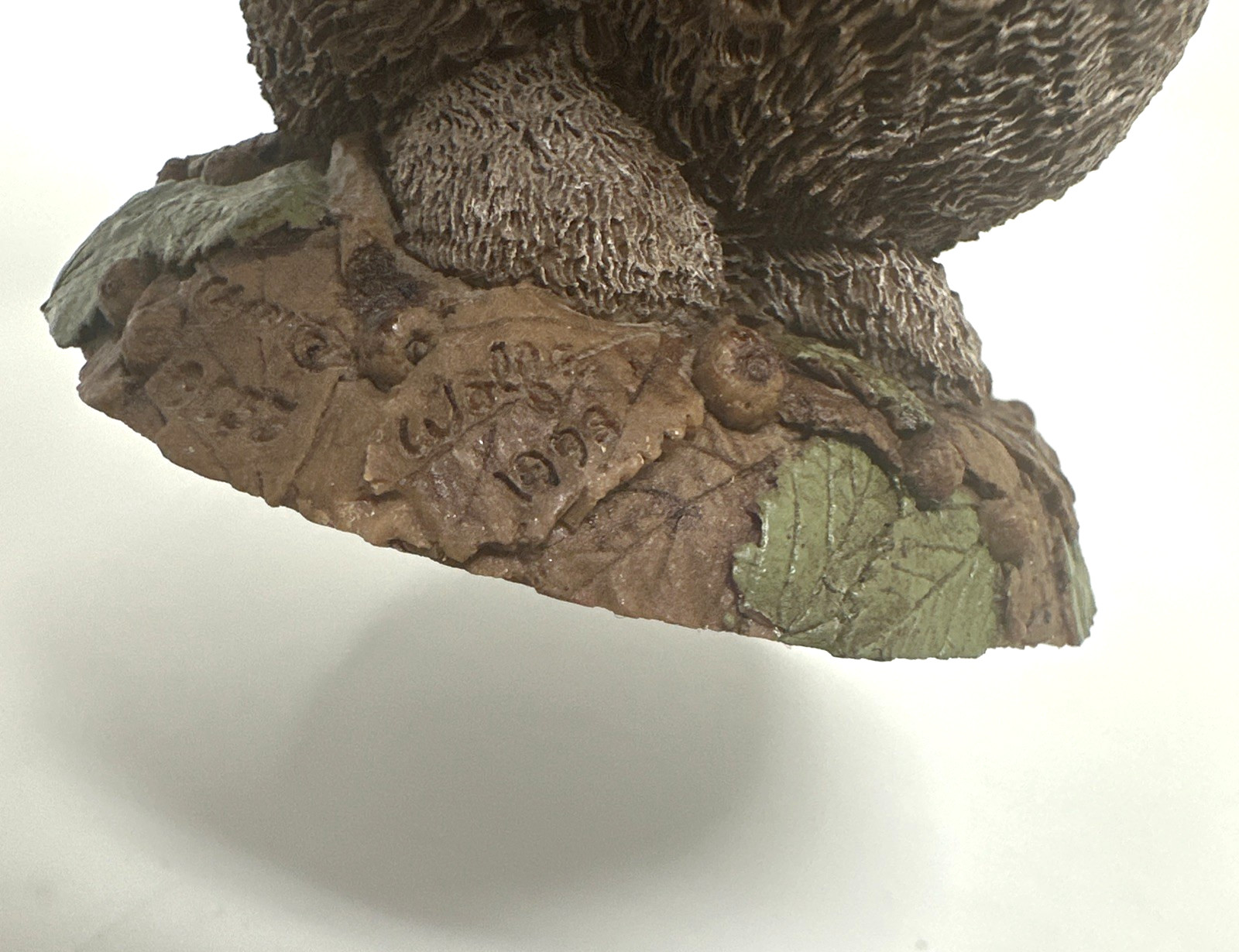 Tim Wolfe BRIAR Rabbit Figurine Bunny Carin Studio # 9053 Edition #55 1993