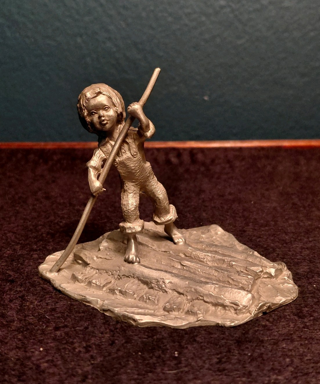 Michael Ricker Pewter Figurine Huckleberry Finn On A Raft, 1977