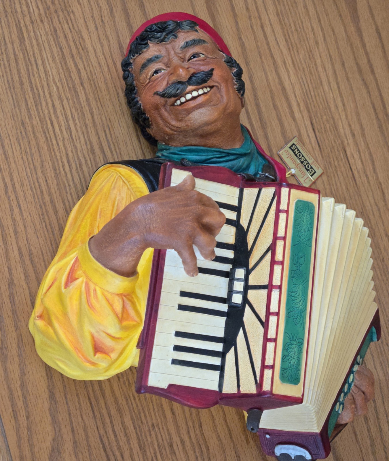 Bossons Chalkware Head ROMANY Playing Accordion Made England Excellent W Tag