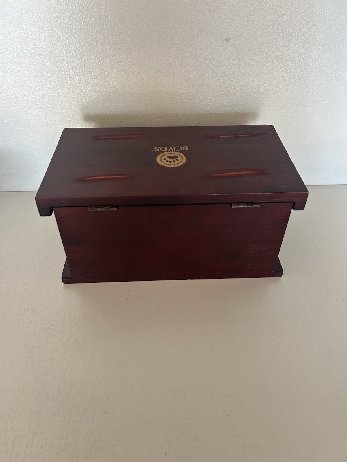 Boyds Bears Wood Toy Box of Friendship & Memories 910022B 210421G