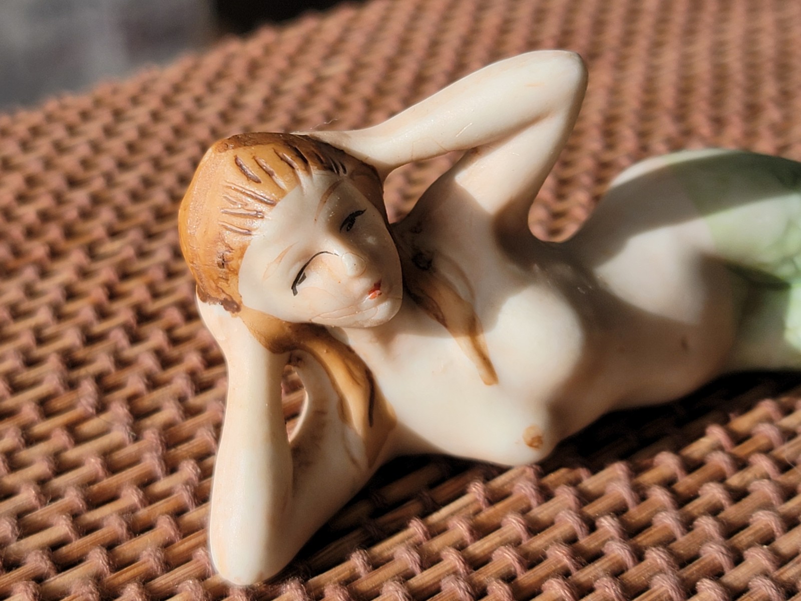 VTG Miniature Porcelain PIN-UP Art MERMAID Figurine Made in JAPAN Hand-Painted