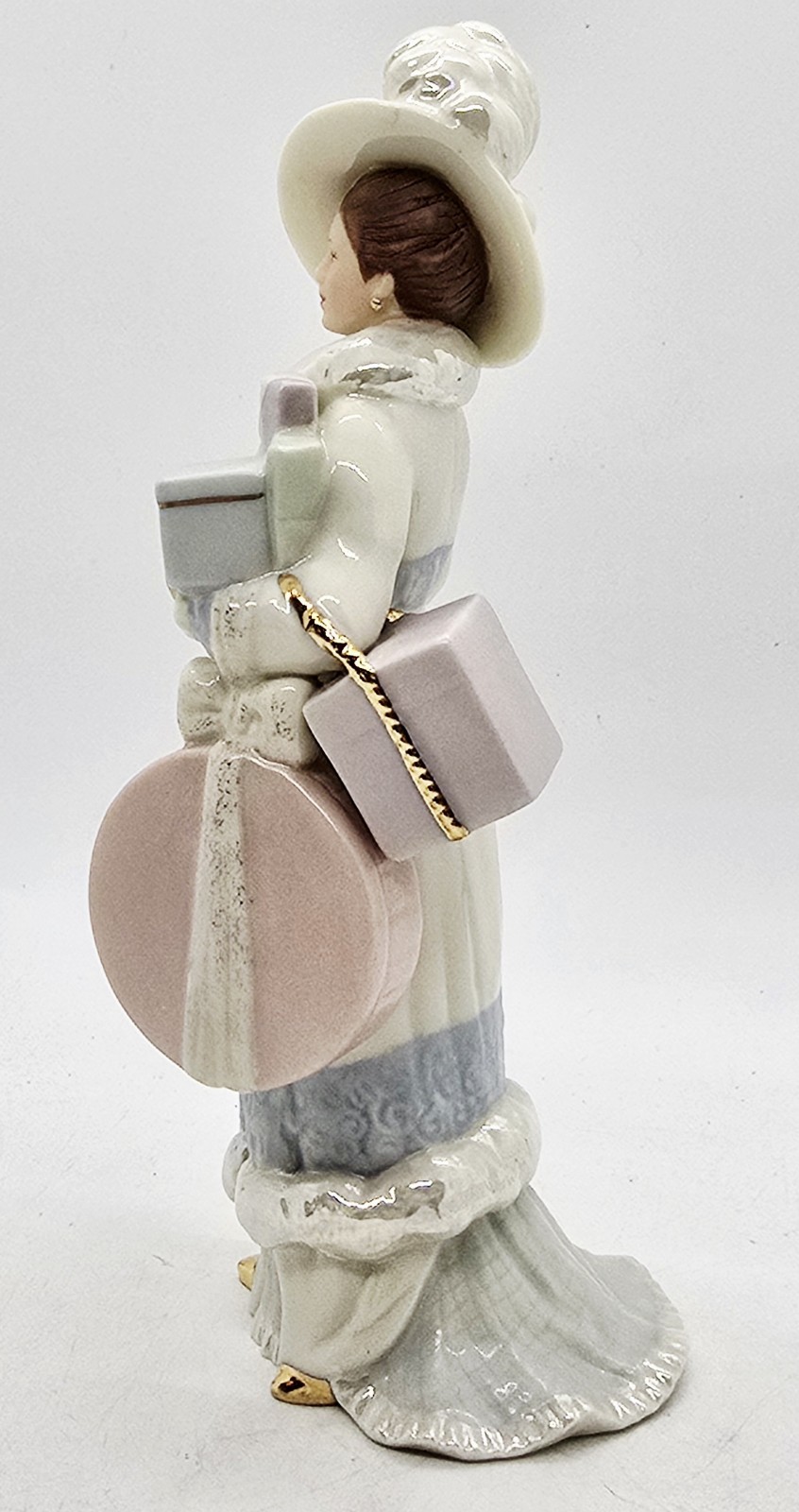 Vintage LENOX SHOPPING IN PARIS ’20s Fashion Porcelain Lady Figural Figurine