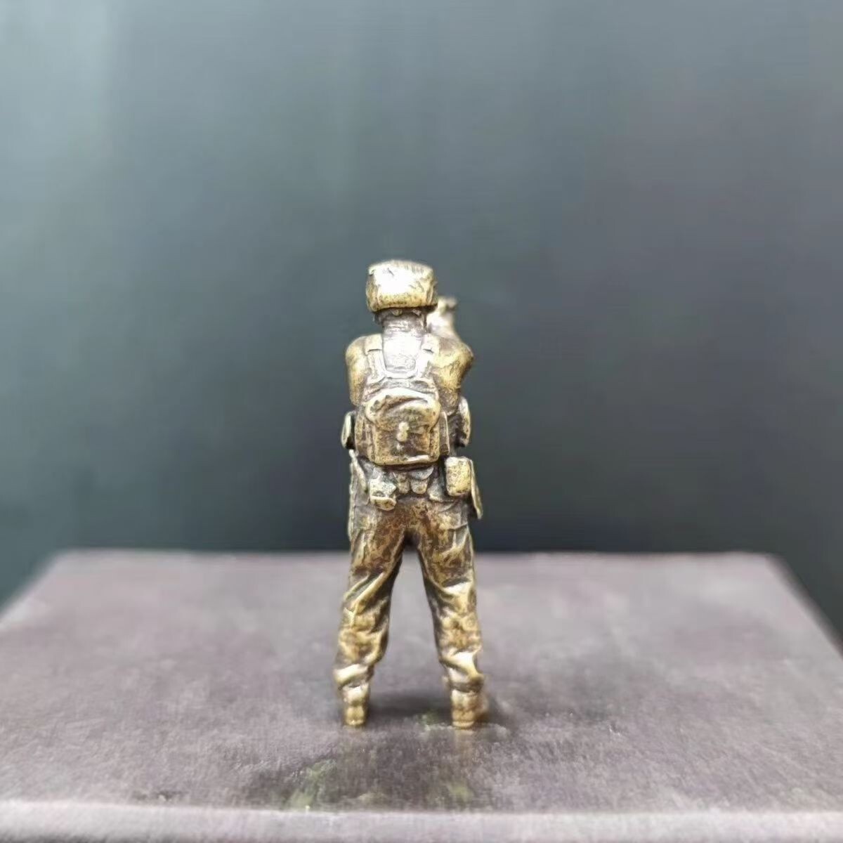 Solid Brass Modern U.S. Army Pistol Elite Special Forces Soldier Model Ornament
