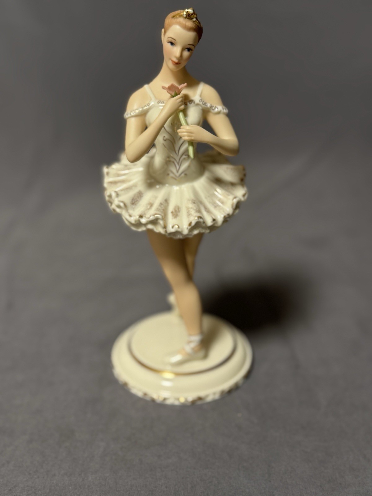 Lenox Poised Perfection Figurine Ballerina with Pink Flower Handcrafted