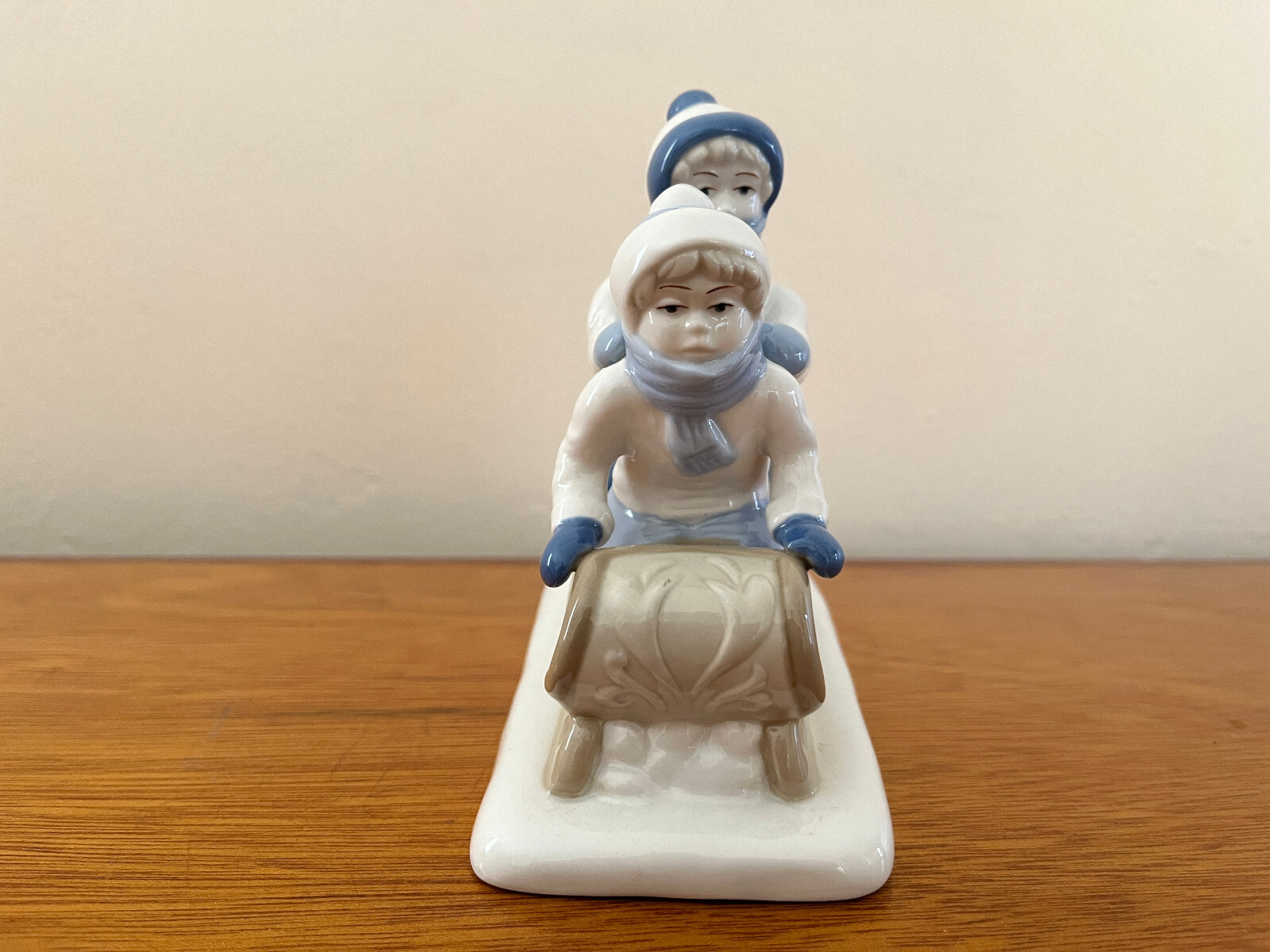 PAUL SEBASTIAN CUERNAVACA 2 KIDS SLEDDING FINE PORCELAIN FIGURINE