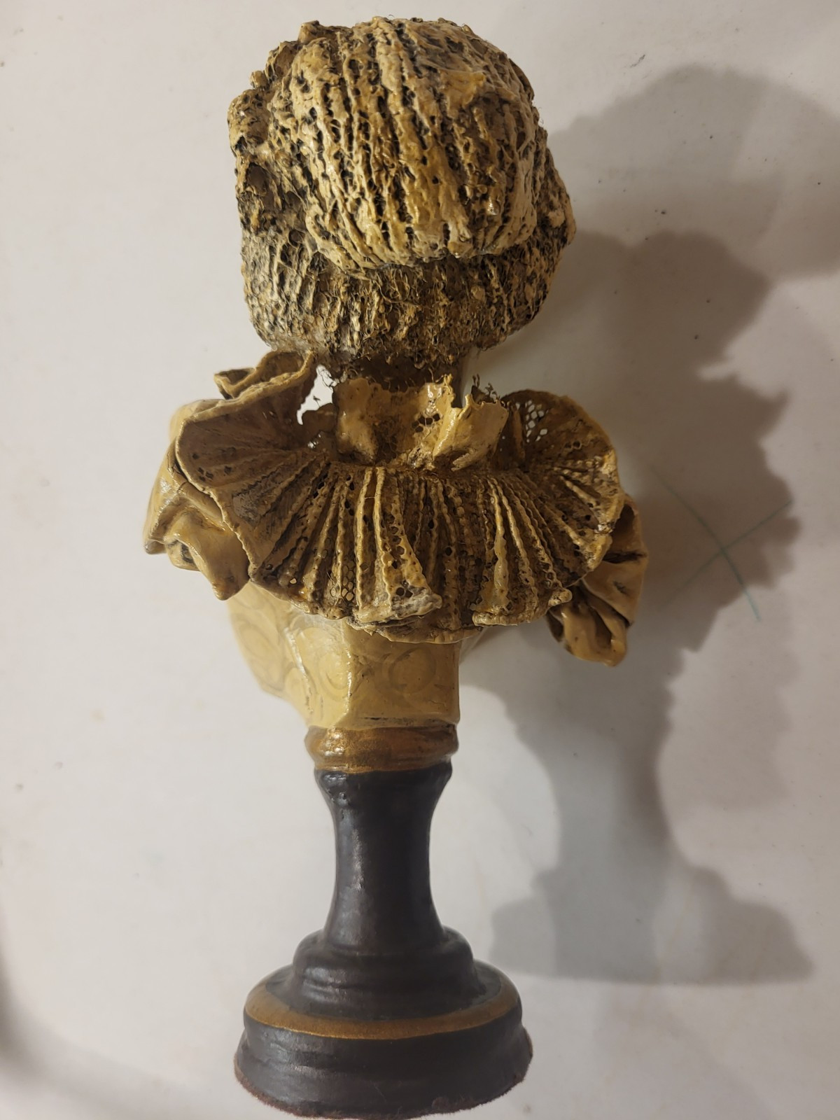 Vintage Pair Whimsical Monkey Lady and Man Busts Thailand Resin Decor