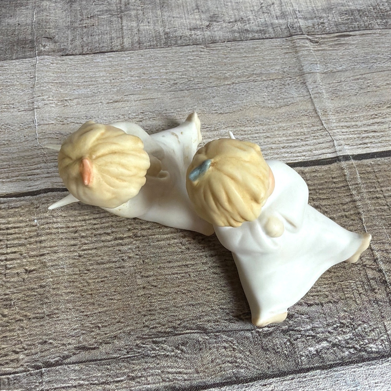 Vintage 1980s Editions In Porcelain Angel Cherub Boy Girl Pair Set Of 2 Made USA
