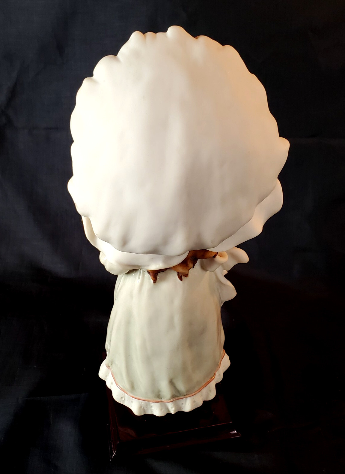 G. Armani Girl in Sleep Bonnet w/Bear 1984 Precious Memories Look Heavy 13.75″ H
