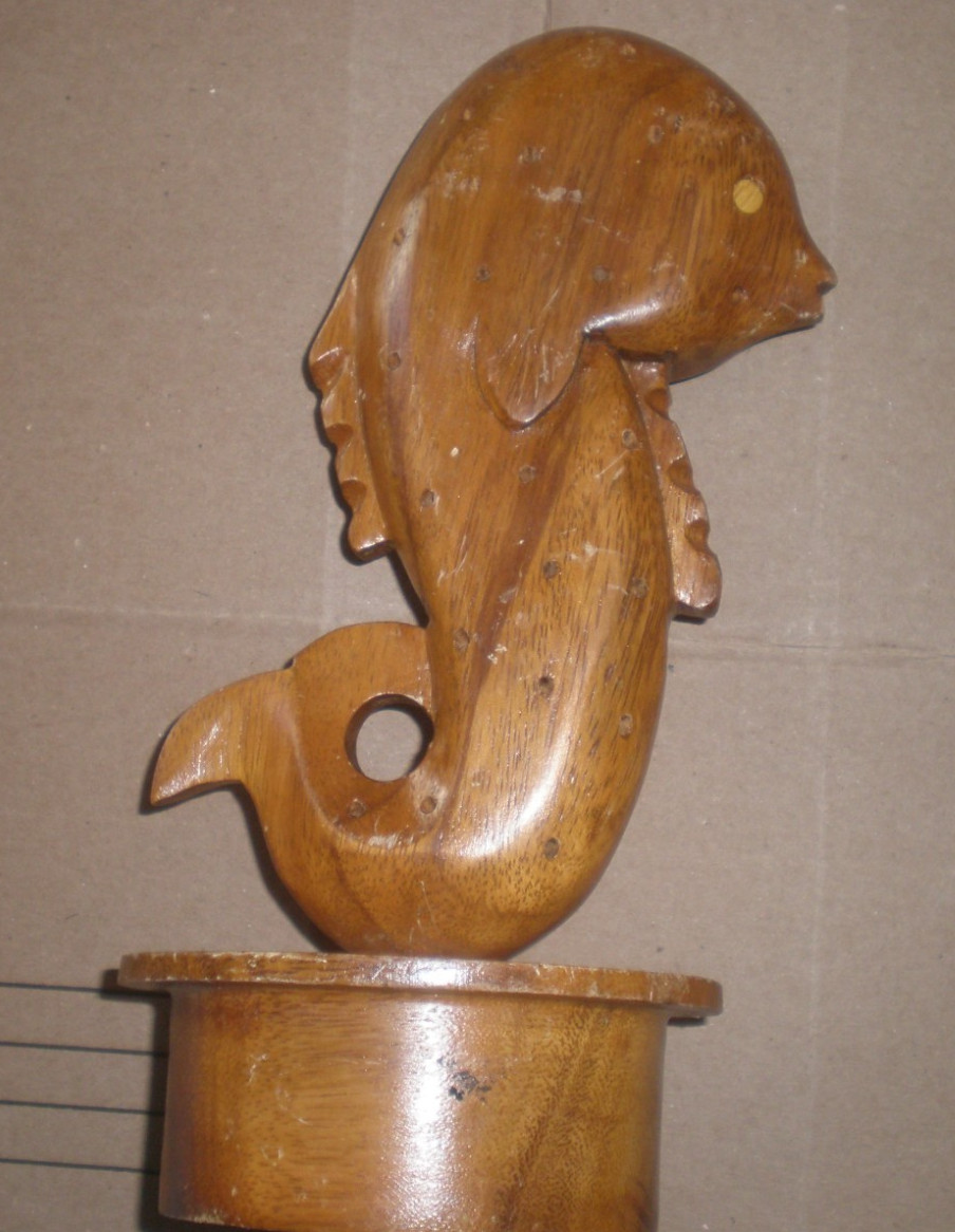 Vintage 10 1/4.” Wooden Fish Decor Made in The Philippine