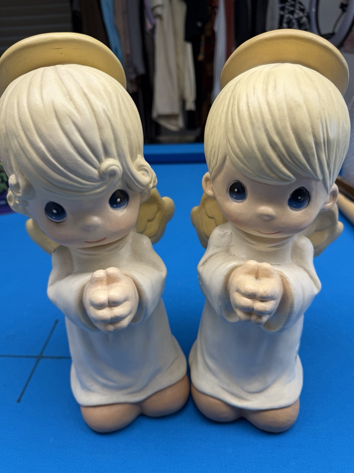 Precious Moments Praying Angel Statues Set of 2 1998 Bisque Matte 3D
