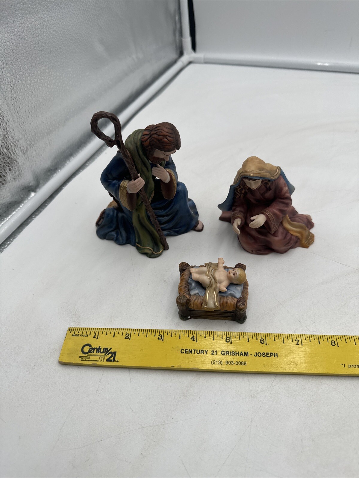 Hawthorne Village Christ Child Mother Mary and Father Joseph Thomas Kinkade 2001