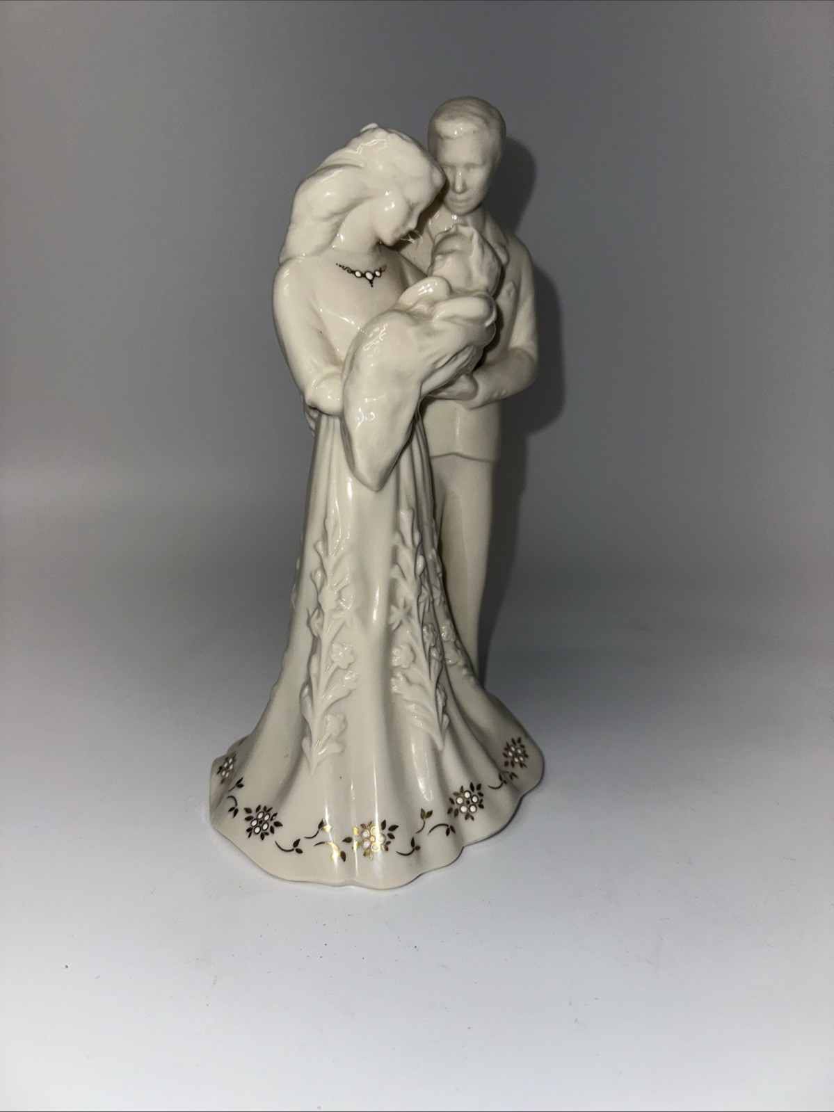 VTG 1996 LENOX China Jewels Family Collection “THE CHRISTENING” No Box READ