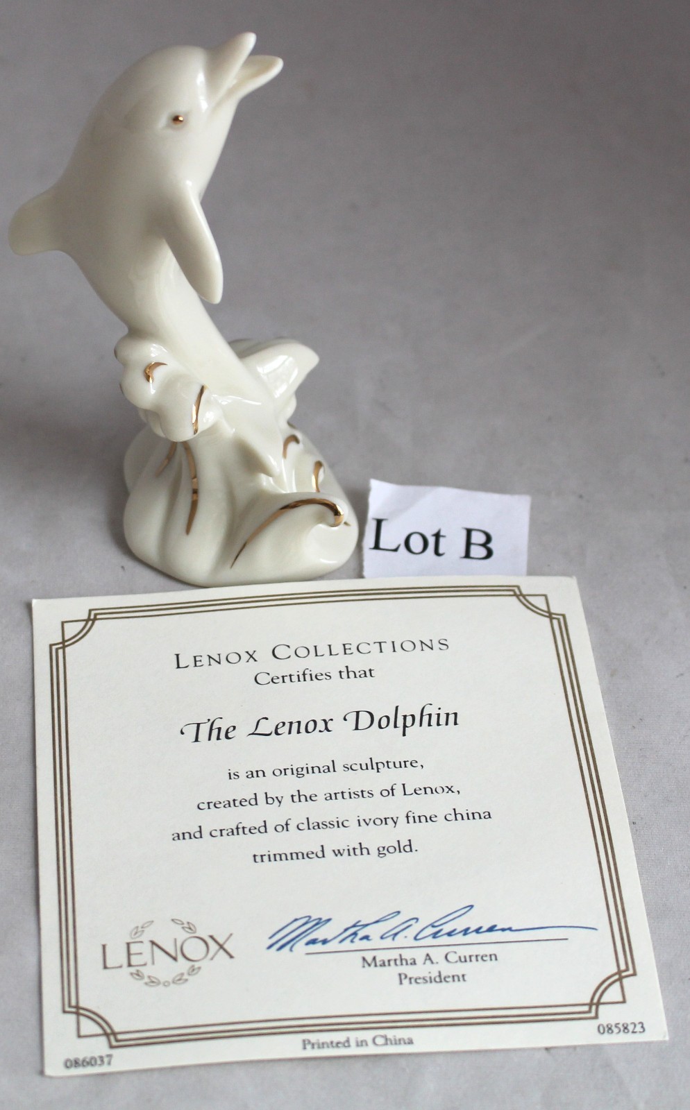 Lenox Leaping Dolphin Figurine Ivory Porcelain 24K Gold Accents 4″ Excellent