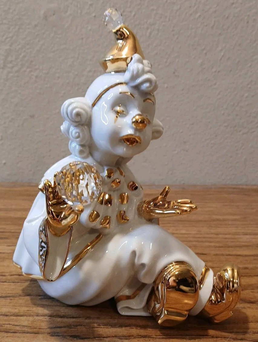 Limoges Collezione RG Clown With Swarovski Crystal Porcelain 7″ H x 6″ W
