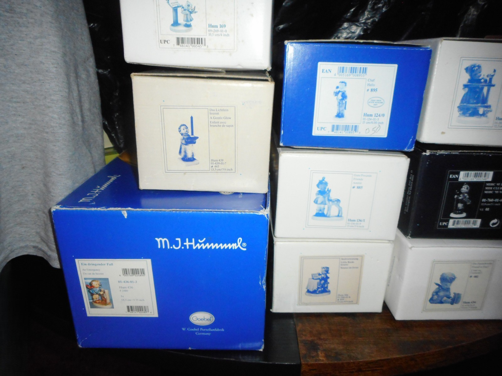 EMPTY HUMMEL BOXES 436 AN EMERGENCY 306 835 136/1 434 351 439 203/1 *NO FIGURES*
