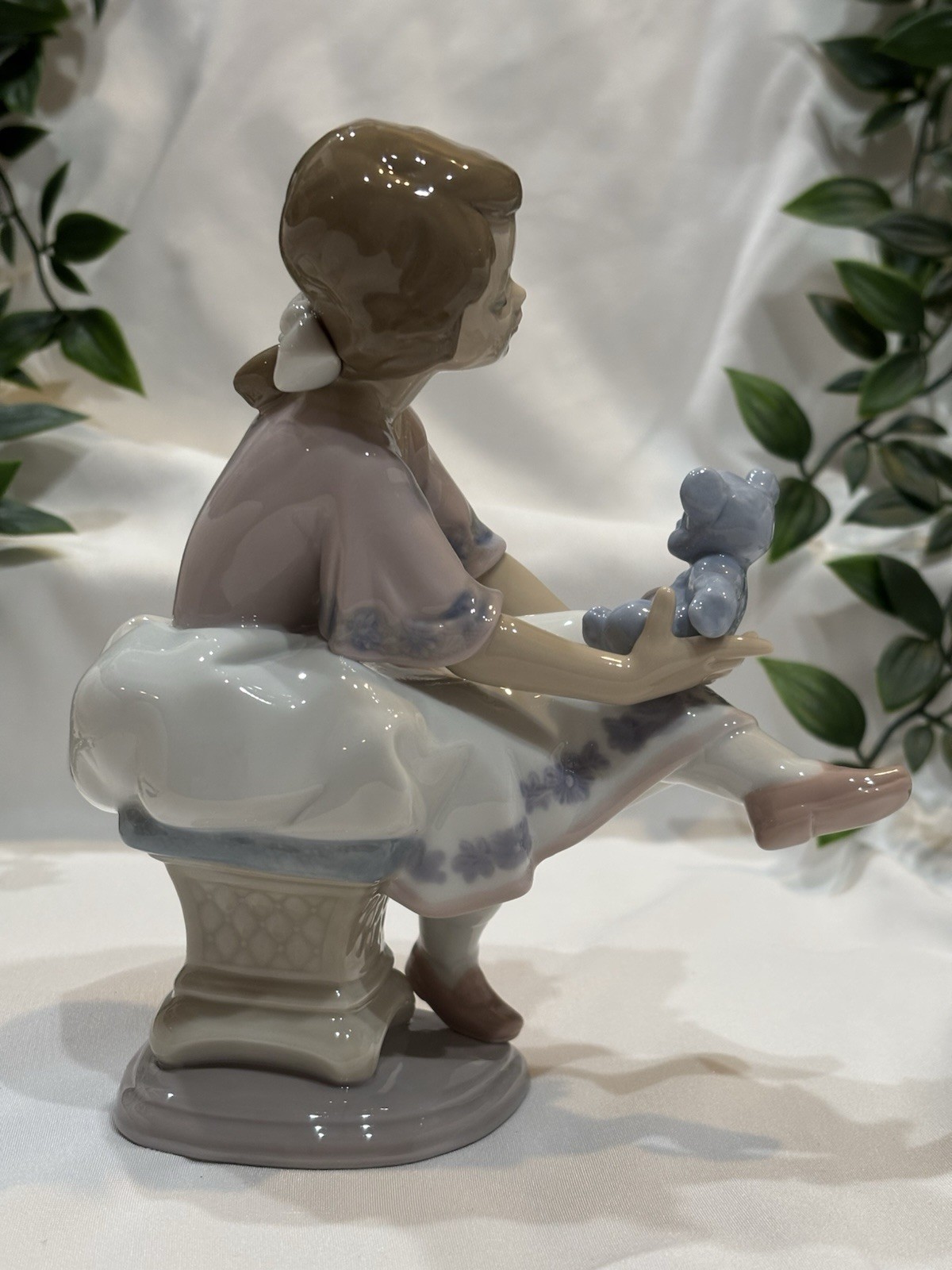 LLADRO Porcelain BEST FRIEND Model #07620 Original Box Made in Spain