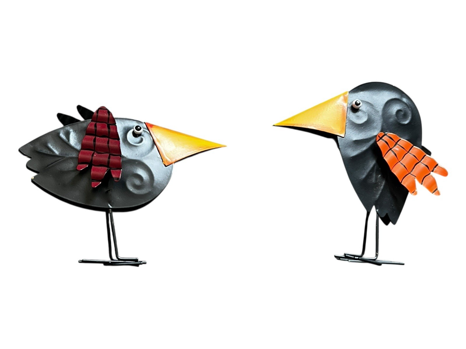 Metal Bird Figurine Pair of Rustic Birds Statue Tabletop Decor 5”T 5.5”L 1.5”W