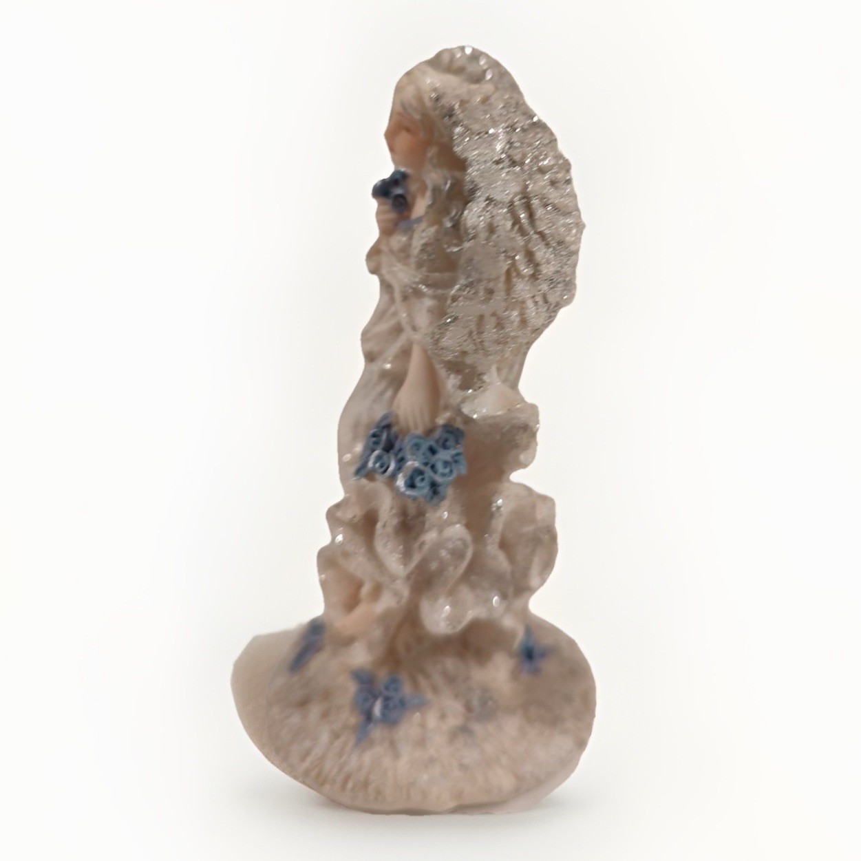 Heavenly Angels Resin Figurine White Glitter Silver Wings Blue Flowers EUC