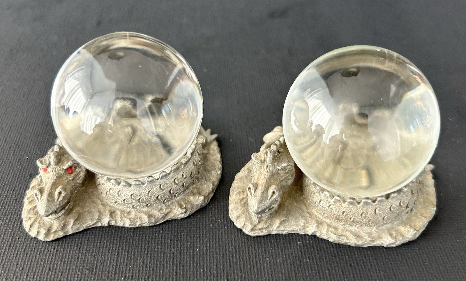 Spoontiques Pewter Fantasy Magic Dragon Serpent Clear Crystal Ball Pair Figurine