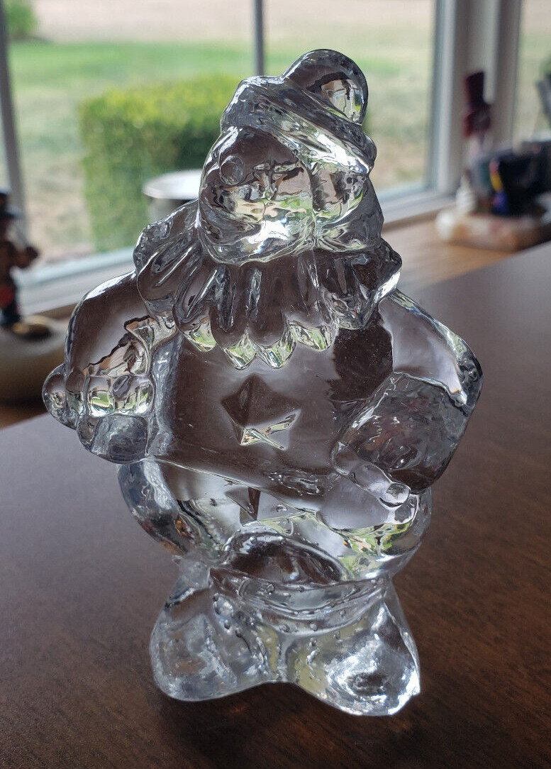 Crystal Clown Figurine 4 inches tall & 9.4 ounces in weight very cute