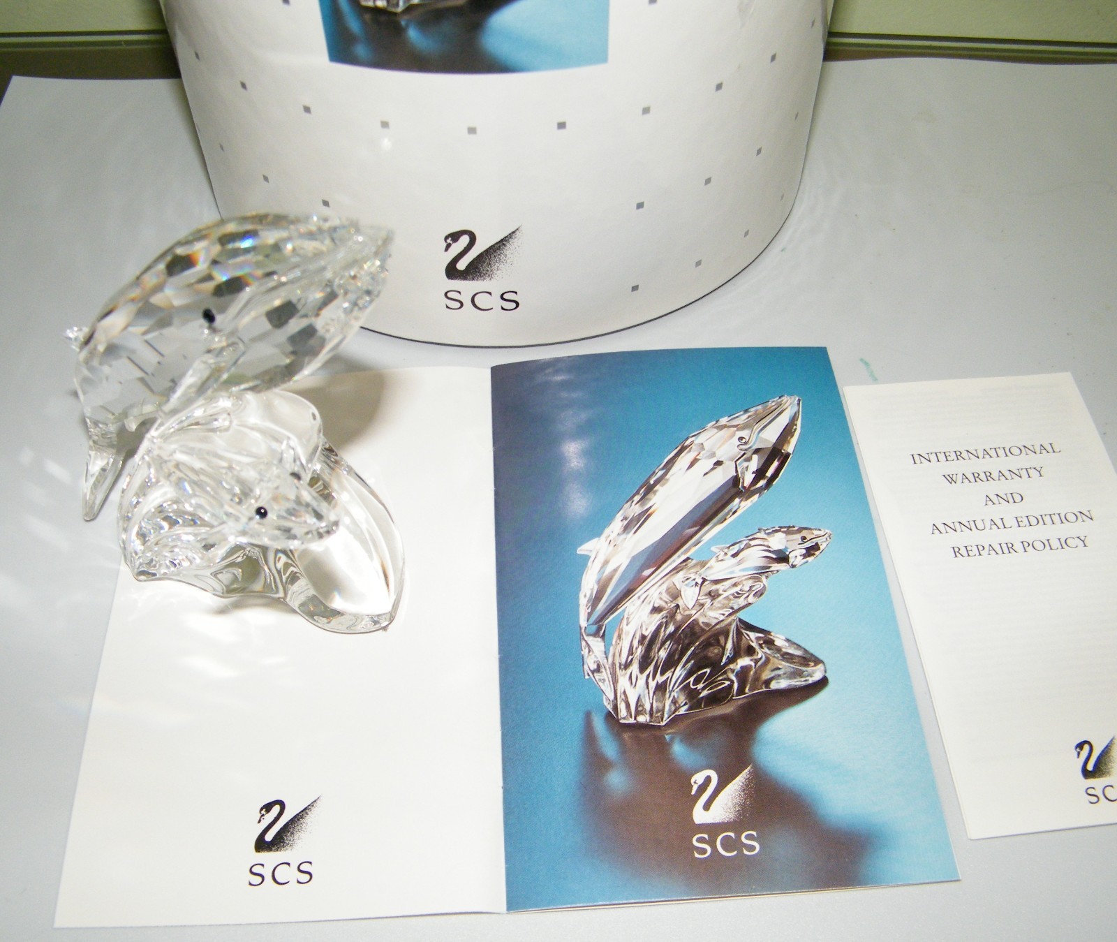 Swarovski Crystal SCS 1992 Whales Care For Me Animal Figurine With Original Box