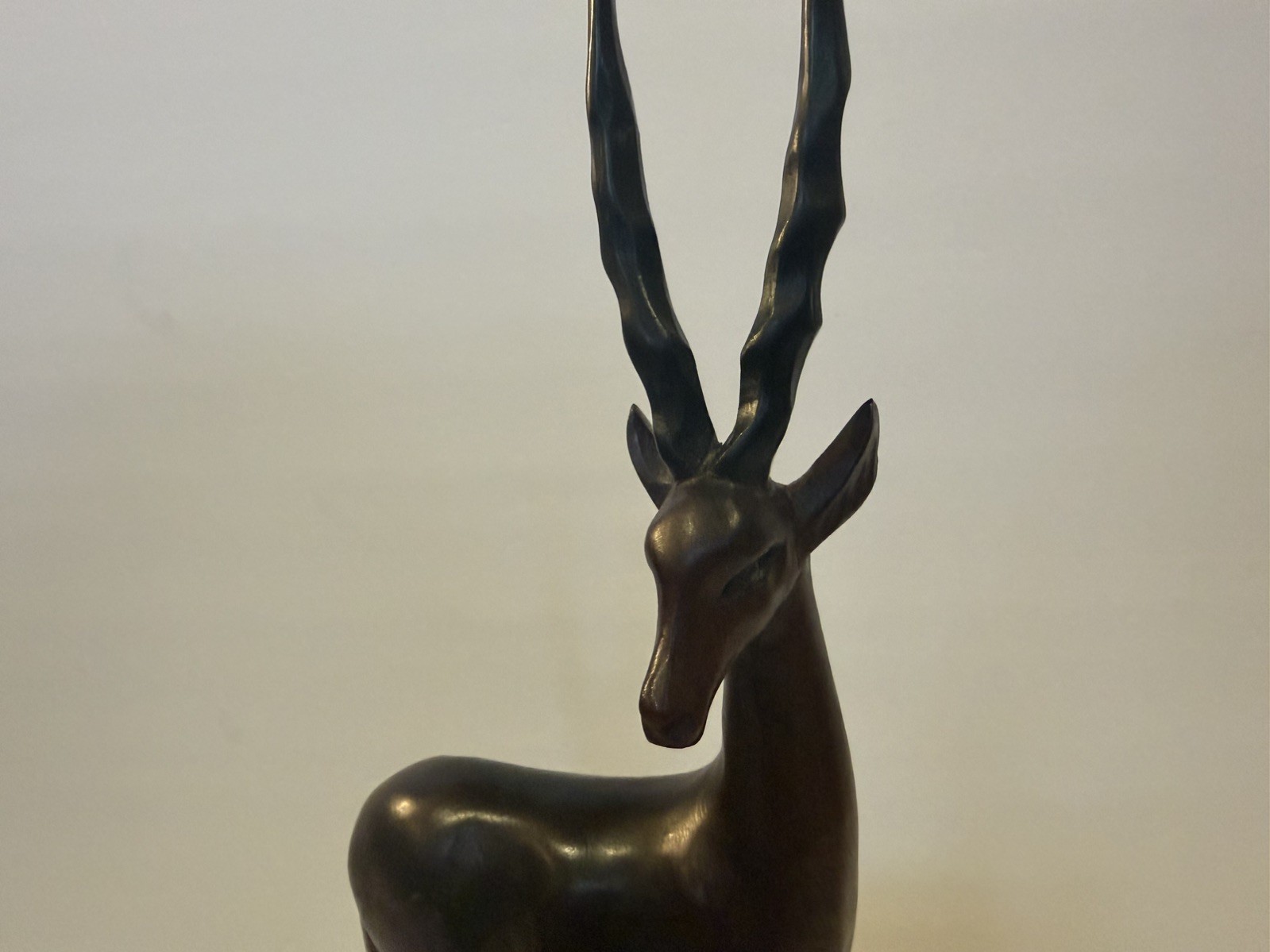Vintage African Wooden Hand Carved Gazelle w / Baby Fawn (READ DESCRIPTION!!!)