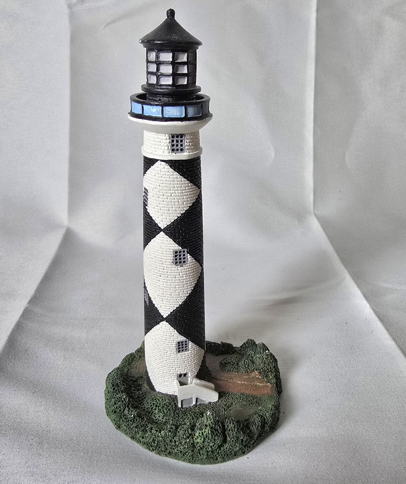 Lefton Lighthouse “Cape Lookout, 1859” Figurine – Geo. Z. Lefton 1998
